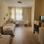 Family Hotell 3*