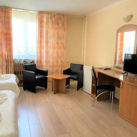 Hotel Family 3*